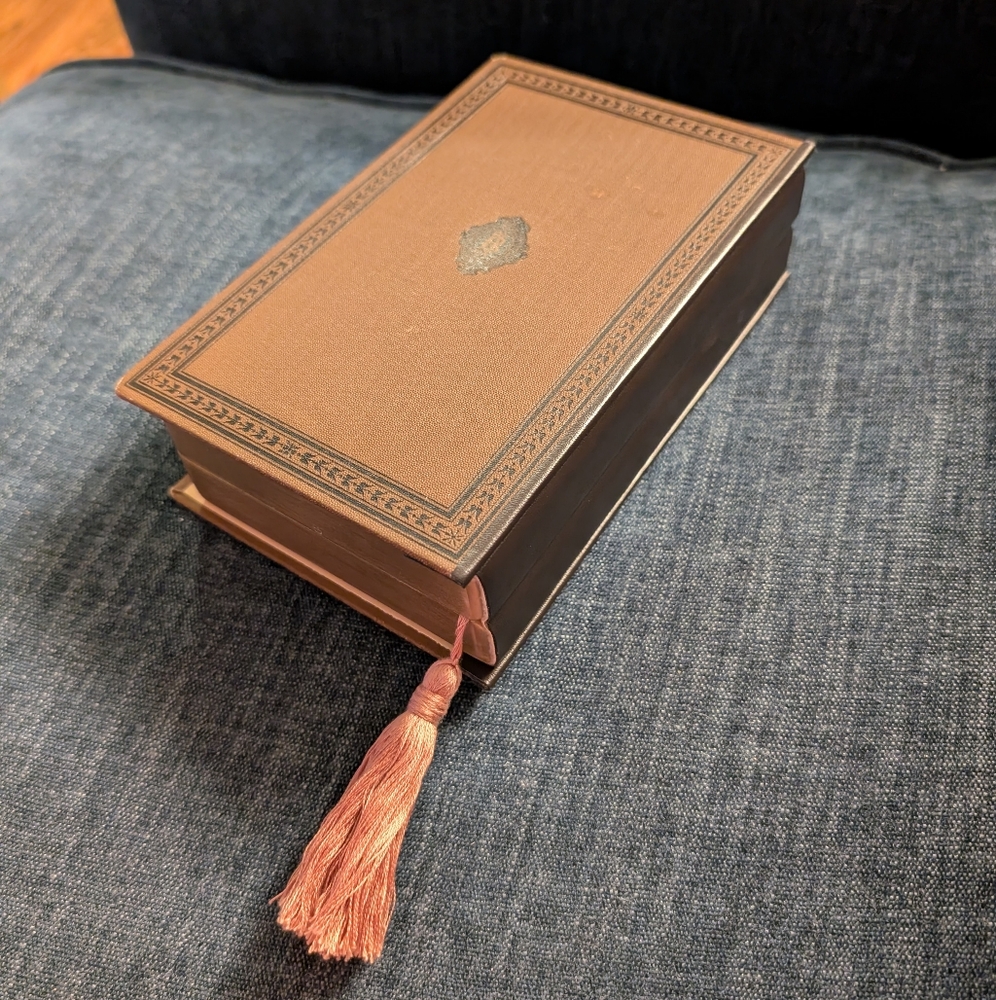 Vintage Brown Hard Cover Book Clutch With Pink Tassel - Picture 8 of 10